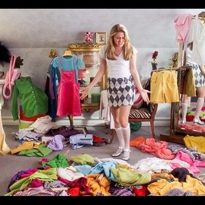 Cleaning out my closet ❤️✨ will post more 2morrow